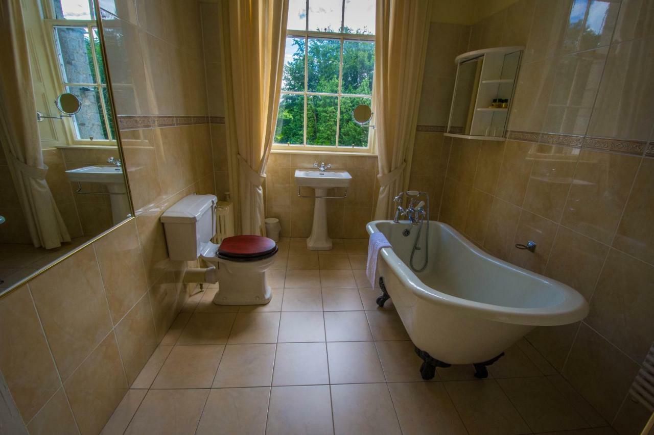 Castle Hotel Huntly Bagian luar foto